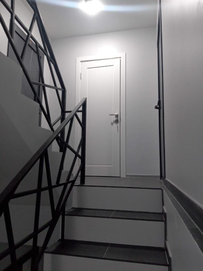 Pure Apartments Vip 4 Львов Экстерьер фото